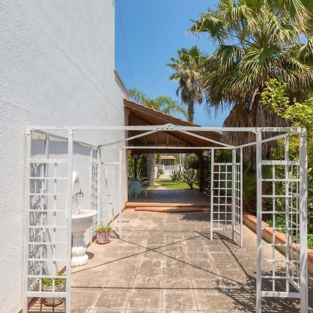 Villa Zen Garden By Barbarhouse Torre dell'Orso Bagian luar foto